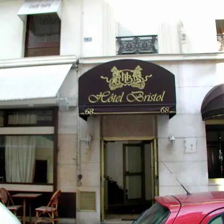 Bristol Republique Hotel Paříž