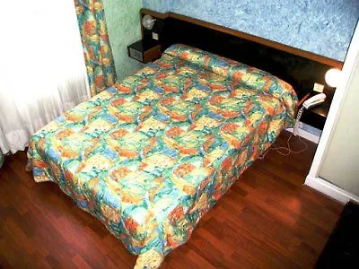 Bristol Republique Hotel 3*