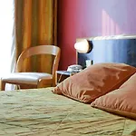 Bristol Republique Hotel Paris