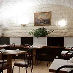 Bristol Republique Hotel Paris