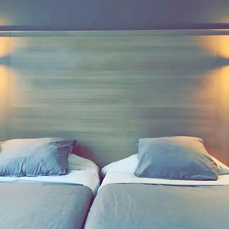 Bristol Republique 3*