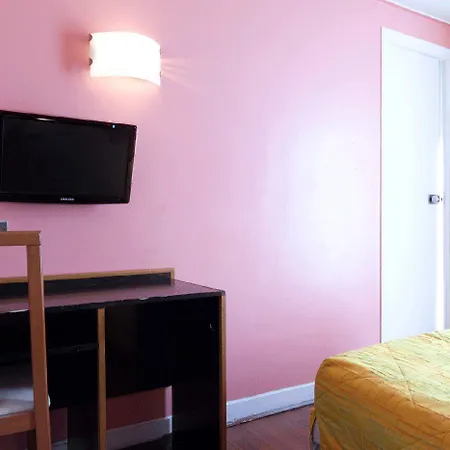 Bristol Republique 3*