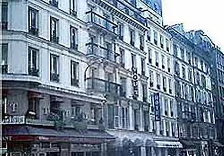 Bristol Republique Ξενοδοχείο 3*