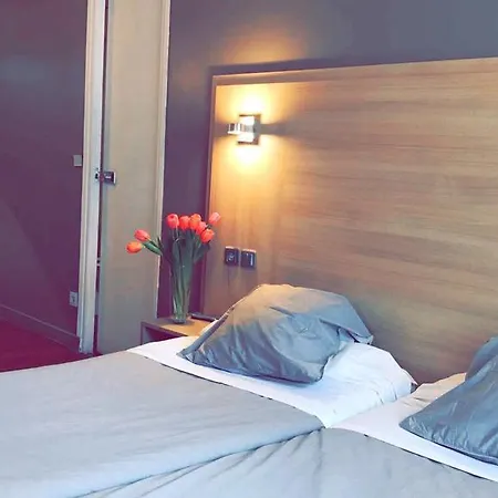 بريستول ريبابليك فندق 3*