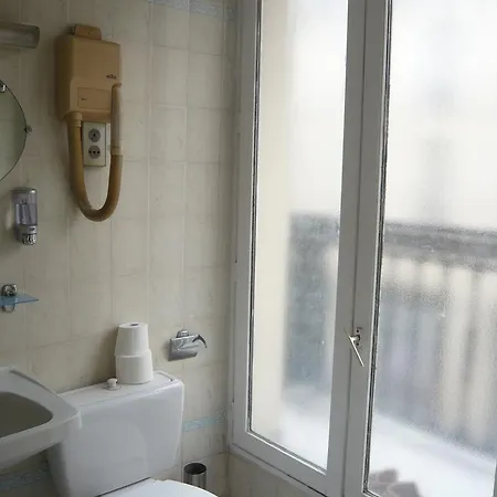 Bristol Republique Hotel Paris