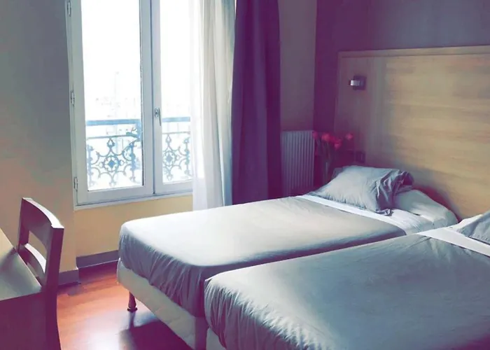 Bristol Republique Hotel 3*