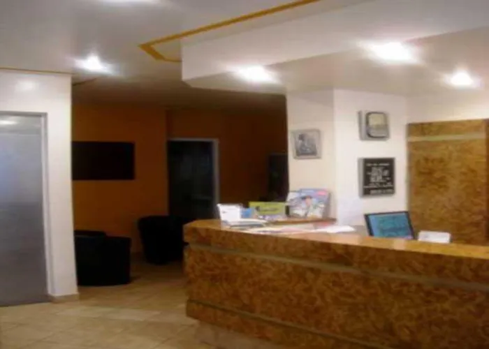 Bristol Republique Paris