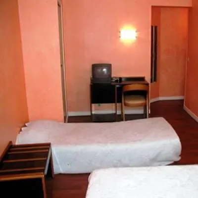 Bristol Republique Hotel Paris