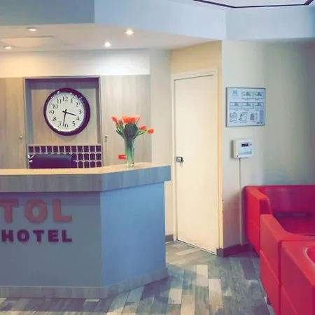 Hotel Bristol Republique